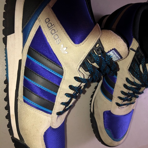 Tennis scammer - Picture 3 of 10